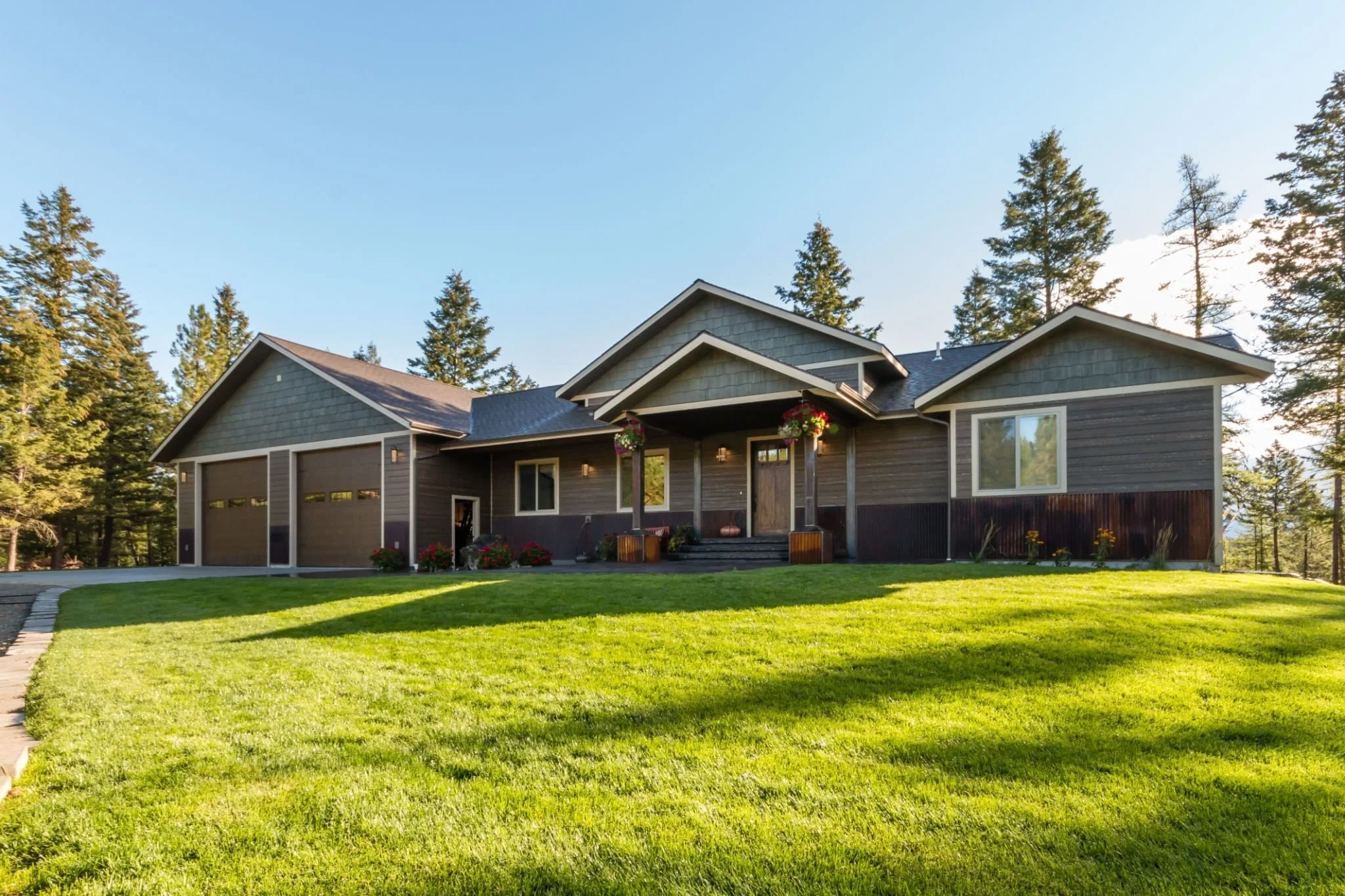 #4 LUXURY hOME